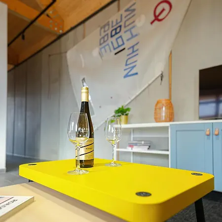 Kaloz Apartmanhaz Lejlighed