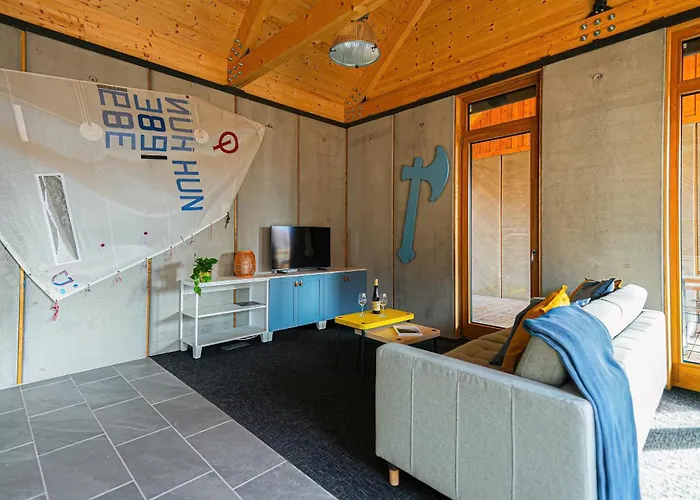 Lägenhet Kaloz Apartmanhaz Velence